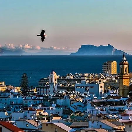 Marbella. Plages Et Golfs. Licencia 2020-e-rc-790 *